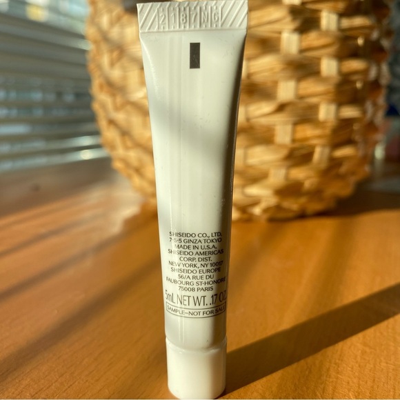 3/$40 🦙 Shiseido Wrinkle Smoothing & Lise Watier Age Control Supreme - Picture 5 of 6